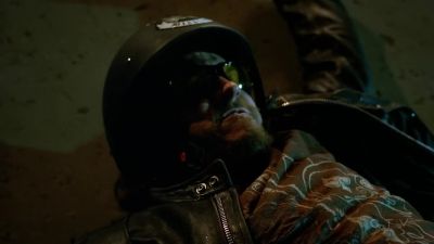 Not moving! I'm not moving! - CSI: Crime Scene Investigation