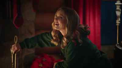 Not much good at radiators - Unwrapping Christmas: Olivia's Reunion