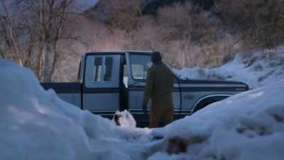 Not... Not too far, now! - Christmas with the Campbells