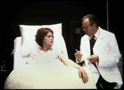 Not only did she replace the man
who won the Tony, - Being Mary Tyler Moore