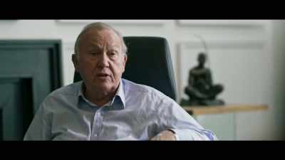 Not resign, and help
people sort out the mess." - Steinheist
