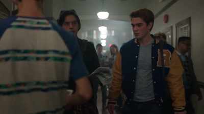 Not saying anything
to either you or Betty, - Riverdale
