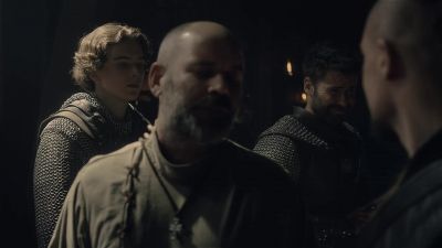 Not sure things are going your way,
Lord King. [snickers] - The Last Kingdom