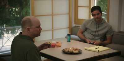 - Not too much Coke.
- Okay, gotcha. - Maximum Truth