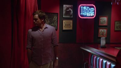 Not used to strangers here. - Dexter