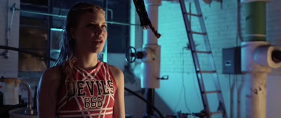 - Nothing better in this world
than a hot, wet cheerleader. - Deinfluencer