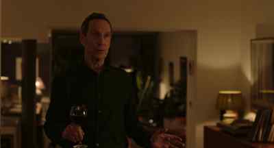 Nothing leaves this room, this house.
So don't worry. - Sebastian