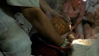 Nothing like this
has ever been found - Lost Treasures of the Maya