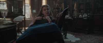 -Nothing looks different to me.
-Nothing looks different? Ev-- - Enola Holmes 2