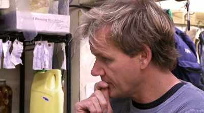 NOW A BILL COLLECTOR
MAKES AN UNEXPECTED VISIT. - Kitchen Nightmares