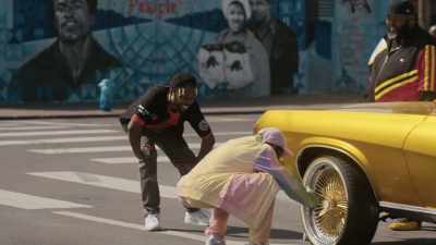 Now, a sideshow-- - Blindspotting