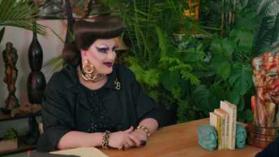 Now Alec, if you wanna bottom
for closeted casting agents - Dr. Jackie