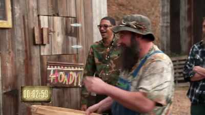 -Now.
-[all laughing] - Moonshiners: Master Distiller