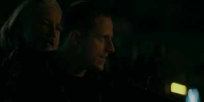 Now, back off, boy, back off.
Hey, Jenard. - Power Book IV: Force