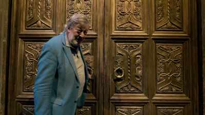 Now, behind these doors - Fantastic Beasts: A Natural History