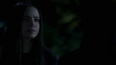 Now, can I have a look
in that bag? - Pretty Little Liars: The Perfectionists