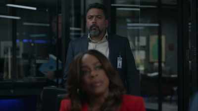 Now, he claims that
he was buried alive, - The Rookie: Feds