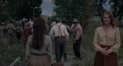 Now, come on. Let's get back.
Come on. Come on. - Barquero
