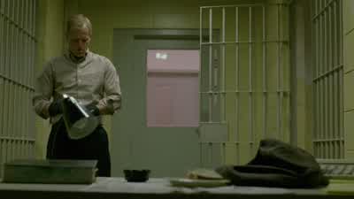 Now come on out here. - True Detective