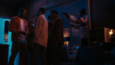 - Now, come on, Skully. - Snowfall