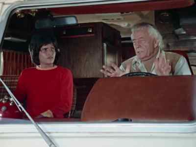 Now, they could've gone
in any direction. - Shazam!