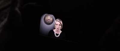 Now we do know that if a
symbiote does not find a new host - The Black Book