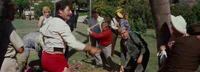 Now, don't bug me, I said. - It's a Mad Mad Mad Mad World