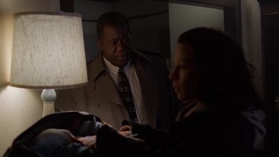 Now, you don't have to pack
everything you own. - The X-Files