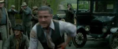 Now, everybody, just stay calm. - Lawless