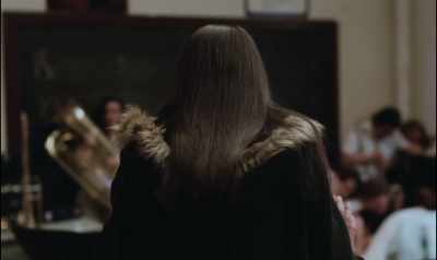 Now everyone,
please shut up and be quiet. - Vox Lux
