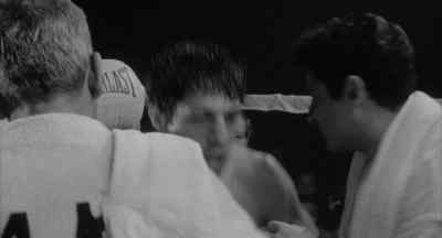 Now finish him off.
He's all stupiada. you got him. - Raging Bull