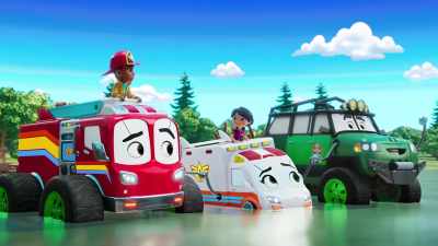 Now, Flash. Get ready
to back up full-speed on three. - Firebuds