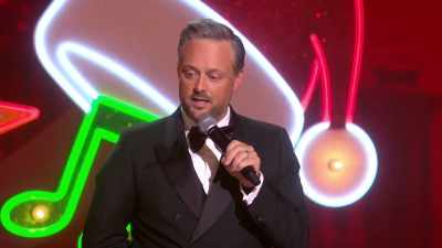 Now you get to go
to your neighbors - Nate Bargatze's Nashville Christmas