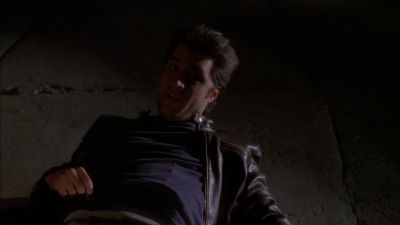 Now, you give me your car keys. - Medium