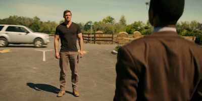 Now that he's implicated himself,
I'm worried he might implicate me. - Reacher