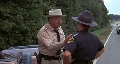 Hold it - Smokey and the Bandit