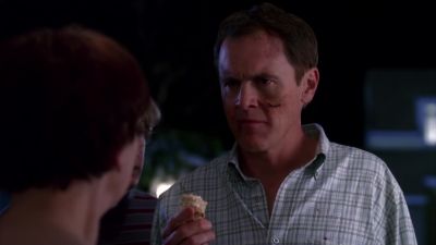 NOW HOW DID YOU KNOW
I LOVE MACAROONS? - Desperate Housewives
