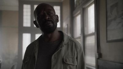 Now, how do you know the combination? - Fear the Walking Dead