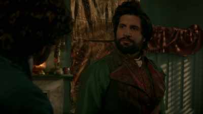 Now, how does one wake a patient
from this trance? - Quacks