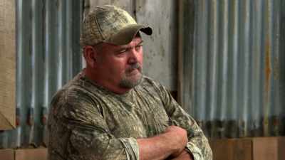 Now, huck, your liquor,
that apple, boy, - Moonshiners: Master Distiller