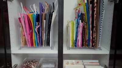 Now I can just look,
and I can make decisions like that. - Get Organized with The Home Edit