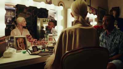 Now, I can remind
the whole world - Poker Face