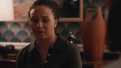 Now I don't know
who I'm working for. - Elsbeth