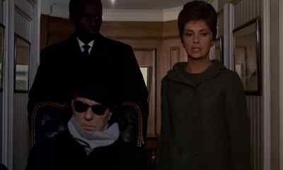 Now, I don't want you
to talk, Charles. - Woman of Straw