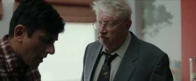 Now, I have a connection to her
that you might be interested in... - The Effects of Lying