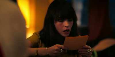 "Now I have to find a replacement dress, - Girlboss