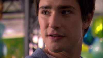 Now that I knew I could
somehow see her memories, - Kyle XY