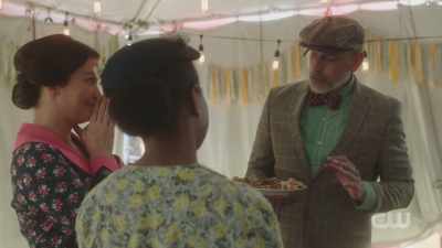 Now, I know she's ugly, but
she has a certain tang to her - A Waltons Thanksgiving