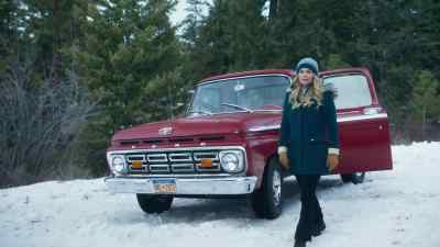 Now, I know you're probably
doing just fine on your own, - A Christmas Less Traveled