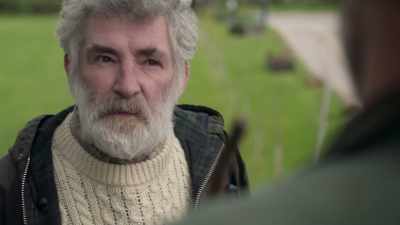 Now I know that you've
got an offer on the table, - A Very British Christmas